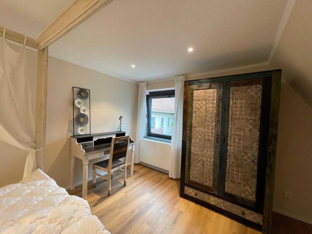 Stadtvilla Apartments Ferienwohnungen Вайнсберг Екстериор снимка