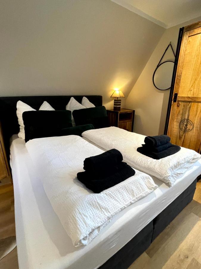 Stadtvilla Apartments Ferienwohnungen Вайнсберг Екстериор снимка
