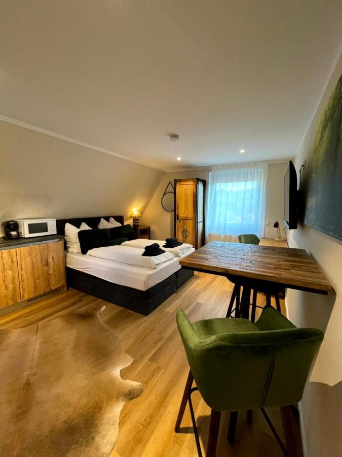 Stadtvilla Apartments Ferienwohnungen Вайнсберг Екстериор снимка